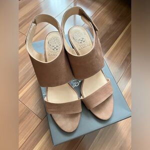 VINCE CAMUTO Evisa Leather Sandals (Sz 8.5/38.5)